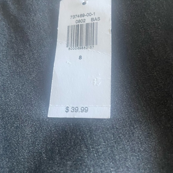 Old Navy High-Rise Pixie Pants - Picture 2 of 3